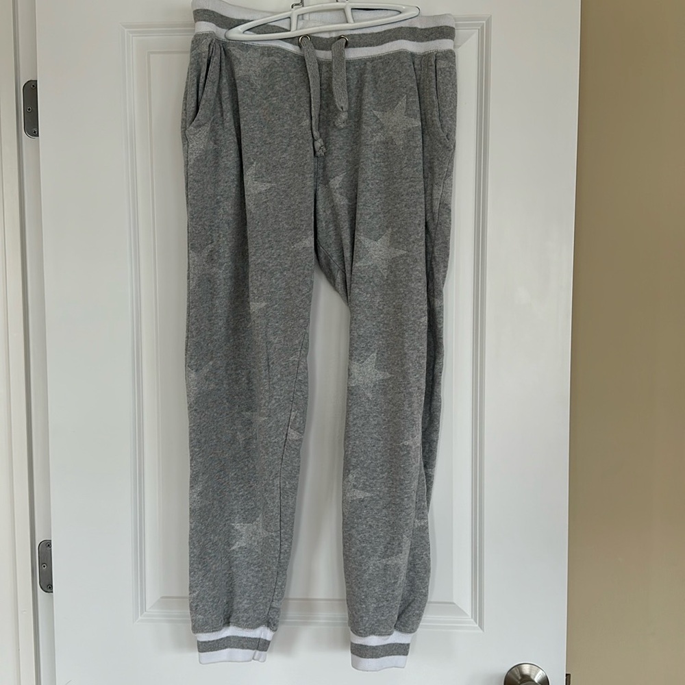 Star joggers
